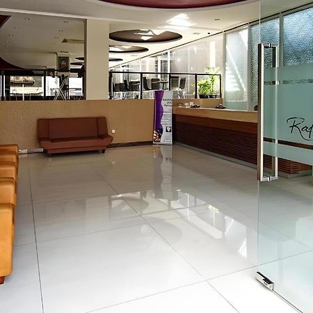 בנדונג Raffleshom Hotel מראה חיצוני תמונה