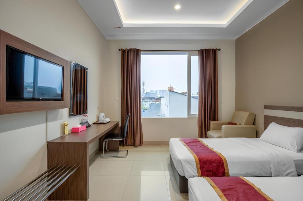 בנדונג Raffleshom Hotel מראה חיצוני תמונה
