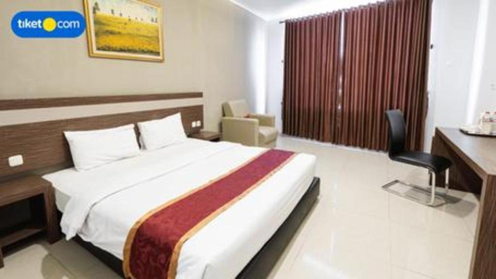 בנדונג Raffleshom Hotel מראה חיצוני תמונה