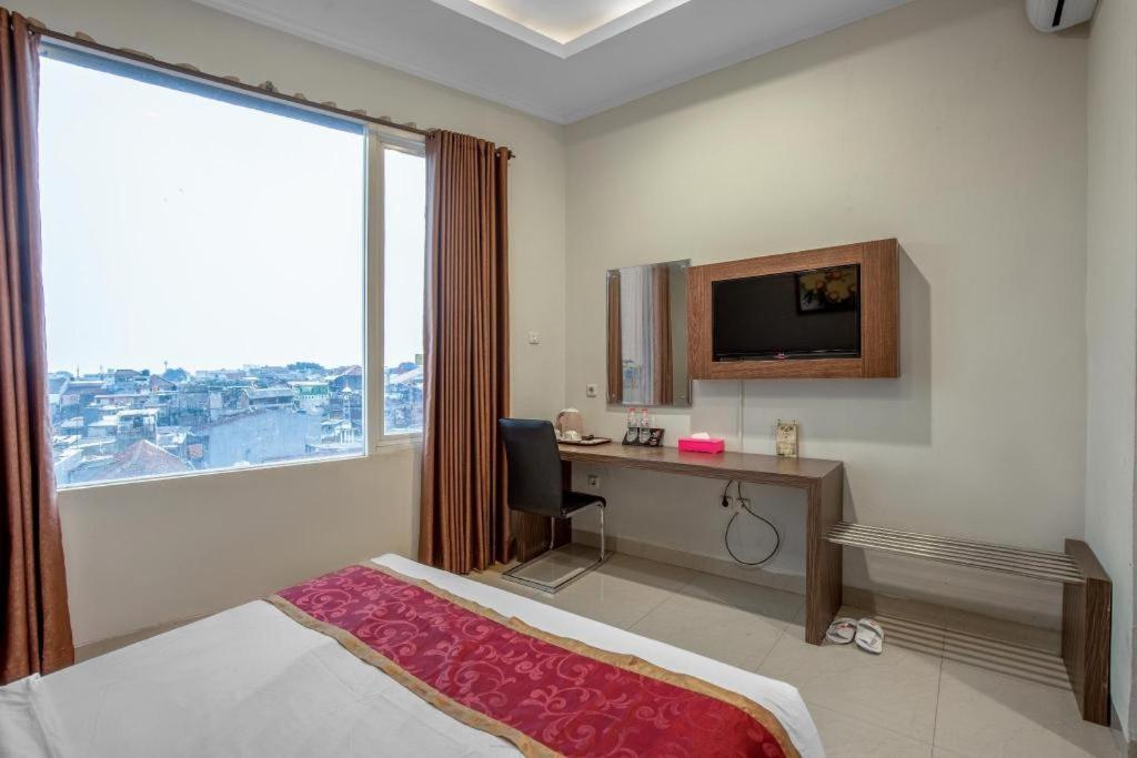 בנדונג Raffleshom Hotel מראה חיצוני תמונה